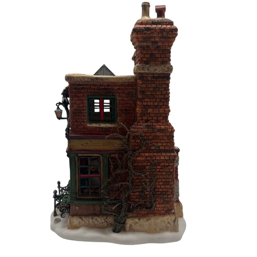 Dept. 56 Norfolk Biffins Bakery Christmas Village 2002 56.58491 - Picture 2 of 7